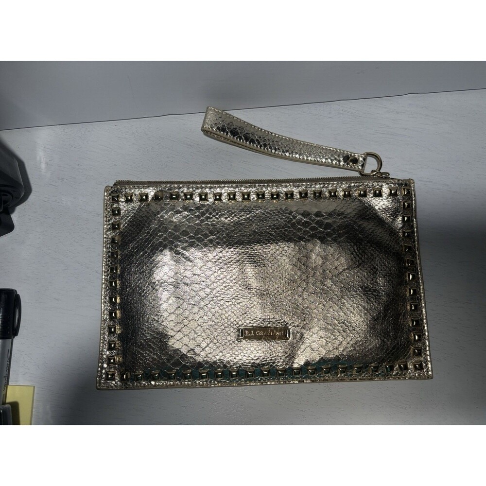RJ GRAZIANO GOLD SNAKESKIN LAMINATE STUDDED WRISTLET CLUTCH PURSE 3 POCKET 1 ZIP